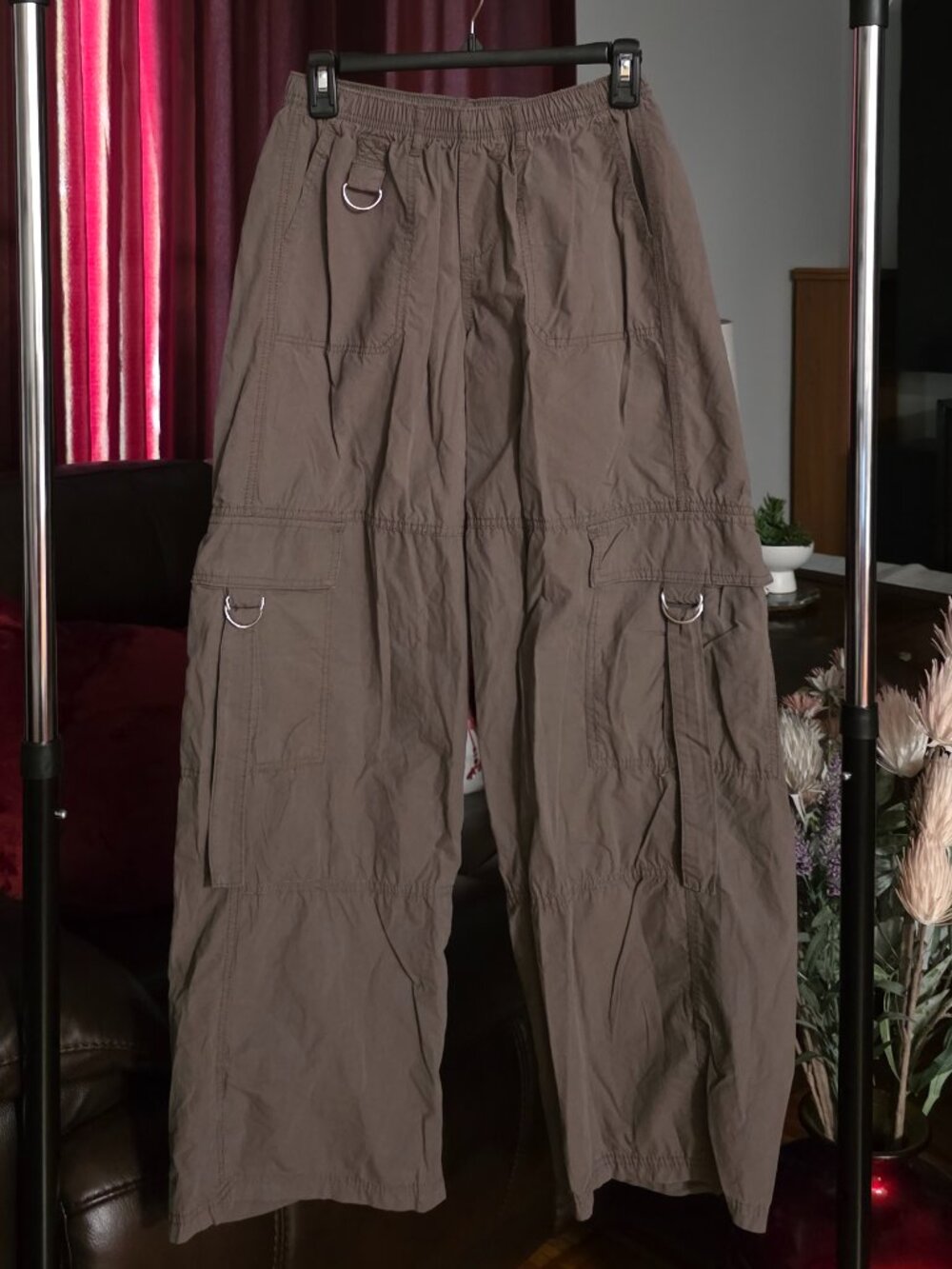 MID-RISE WIDE LEG PULL-ON CARGO PANTS!